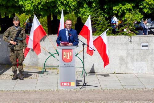Burmistrz Pruszcza Gdańskiego Janusz Wróbel podczas przemówienia.