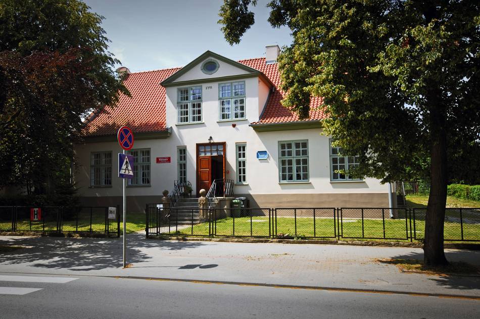 Powiatowa i Miejska Biblioteka w Pruszczu Gdańskim znów otwarta!