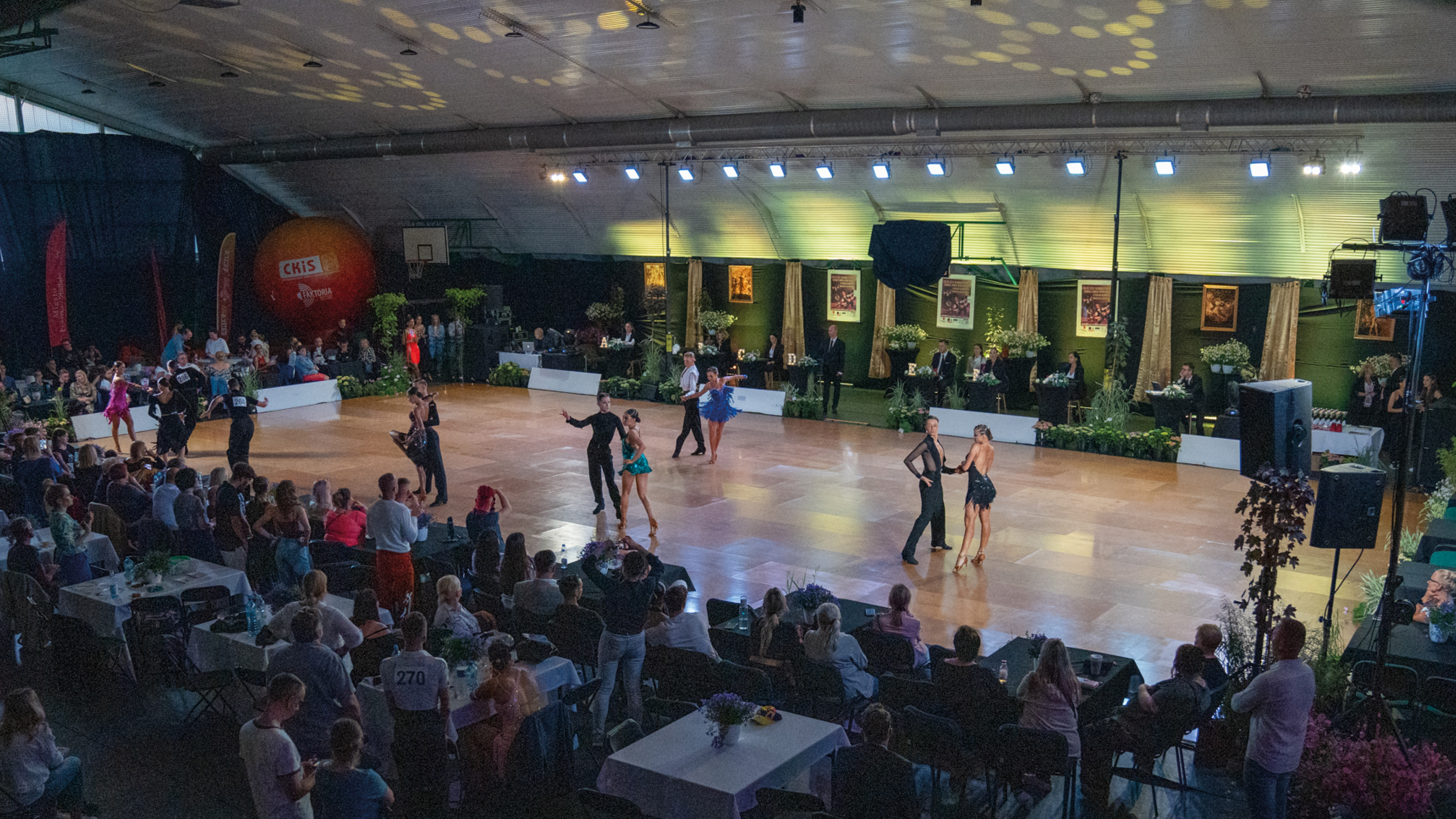 aktualność: Relacja z VI Bursztynowego Turnieju Tańca Sportowego o Puchar Burmistrza Pruszcza Gdańskiego