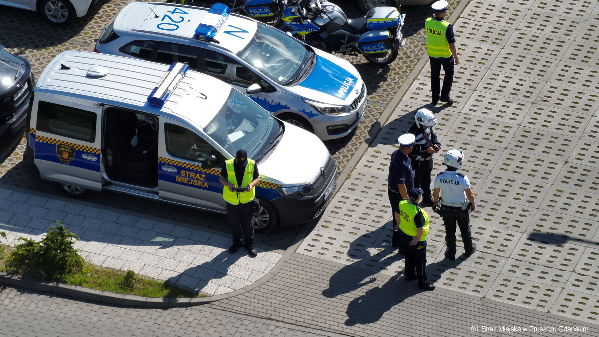 aktualność: Intensywne działania kontrolno-prewencyjne Policji i Straży Miejskiej na terenie Pruszcza Gdańskiego